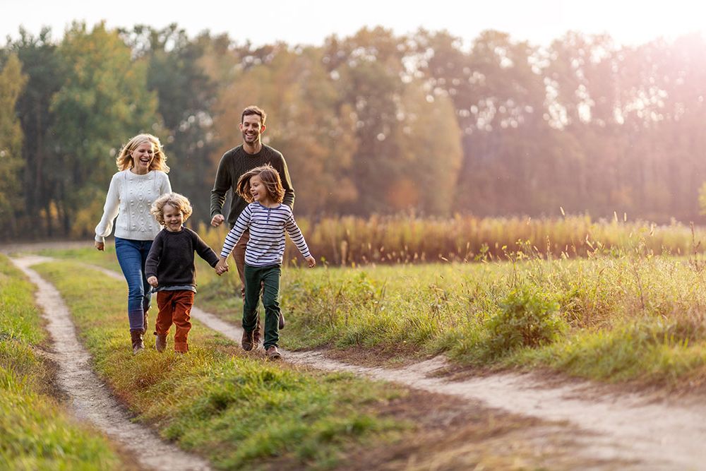 fathers guide to confident happy children